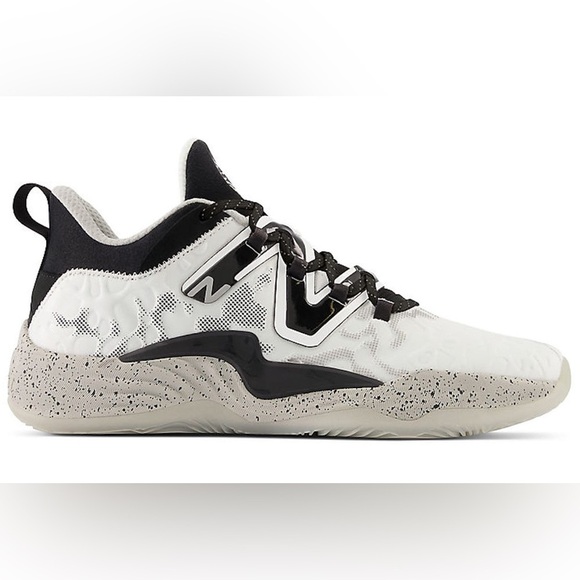 New Balance TWO WXY v3 White Black Grey Size 8 Mens/ Women’s 9.5